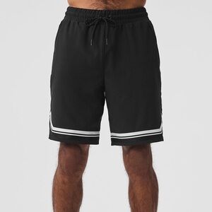 Alo 9” Traction Arena Shorts  | Black | Men’s Medium